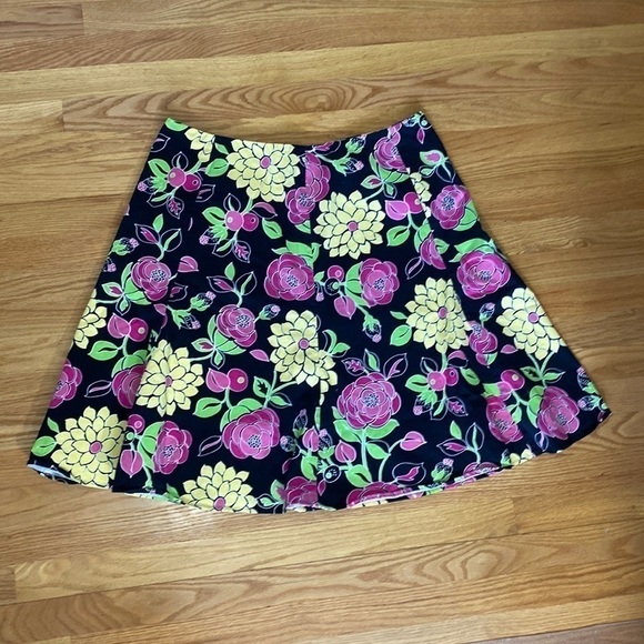 Notations Flare Skirt - Picture 1 of 4